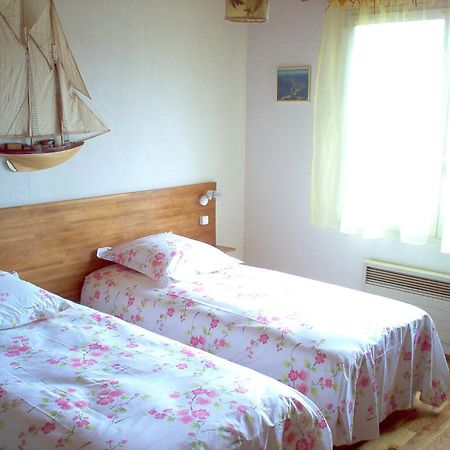 Chambres D'Hotes La Forterie Vaire Экстерьер фото